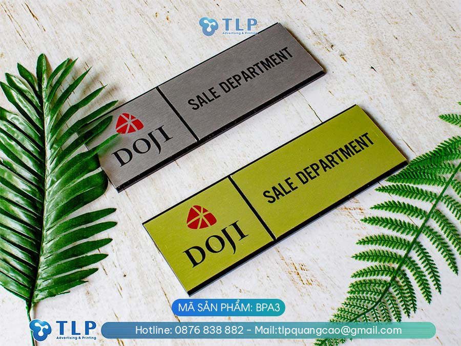 Biển tên phòng Alu đế Mica - Mã sản phẩm BPA3